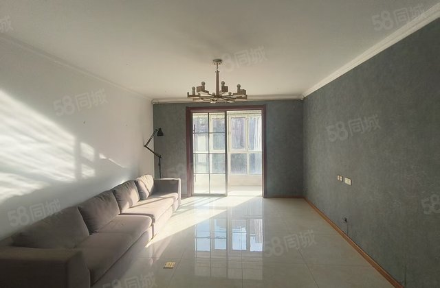 唐宁10号3室2厅149.2㎡135万二手房图片