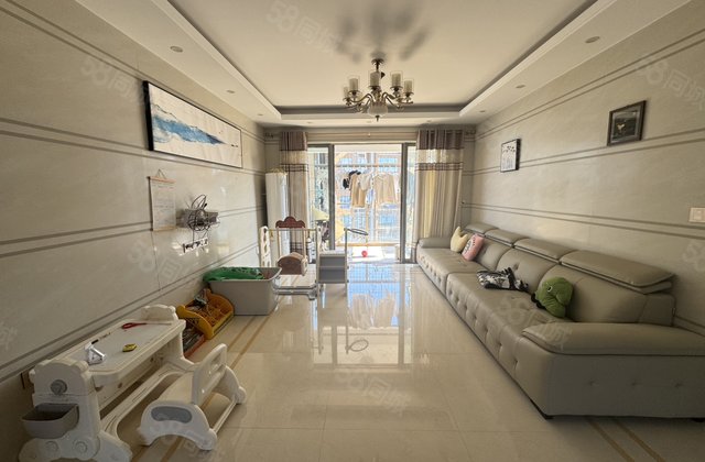 怡景湾海岸豪庭3室2厅140.76㎡108.8万二手房图片