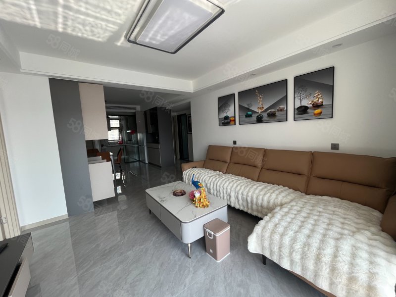 赣榆cbd实验中紫宸东苑四叶草户型南北通透精装未住关