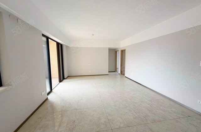 时代幸汇4室2厅115.77㎡118万二手房图片