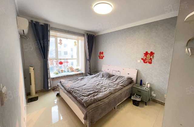 精装三居拎包入住 送车储 靠阿尔卡迪亚 水岸花语 欧景丽都