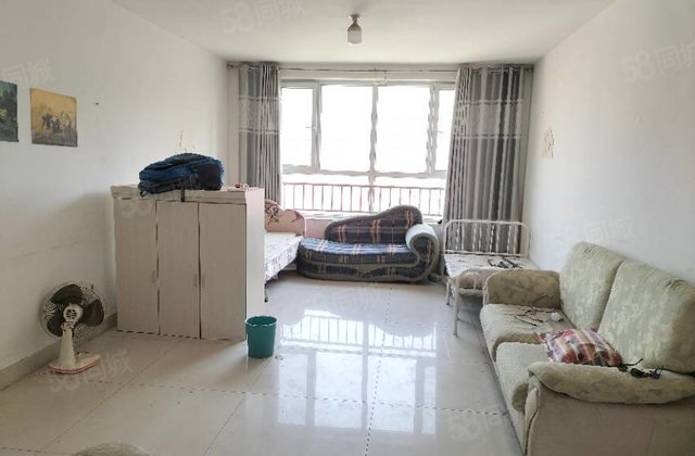 兴华西路，公安小区，金柱绿城3室2卫三室朝阳，送车位。