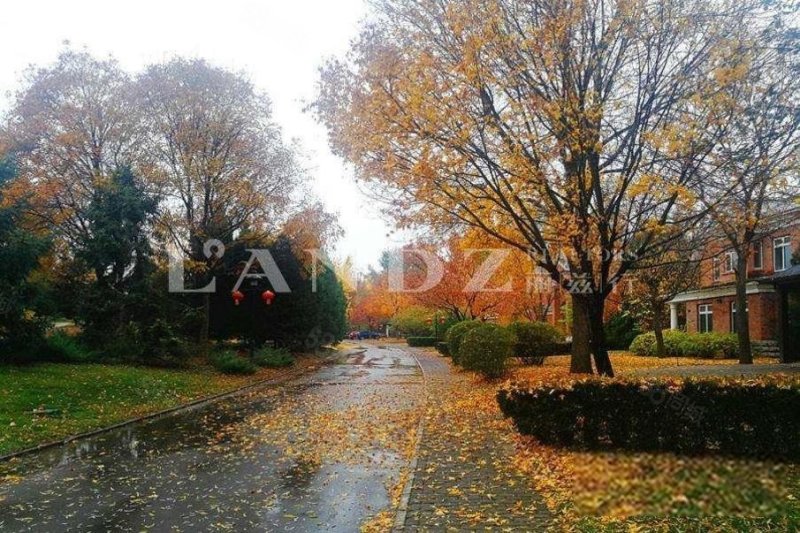 晴翠園5室3廳6衛(wèi)438.92㎡南北3800萬(wàn)