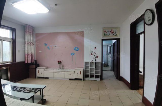 海源路与西关街附近三楼,房东诚心出售。看房子方便。西文轩实验