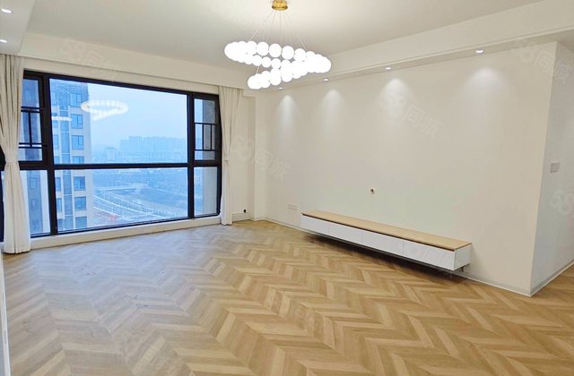 鑫湘雅韵4室2厅142㎡105万二手房图片