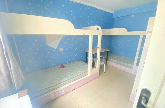 五洋小区3室2厅146.4㎡168万二手房图片