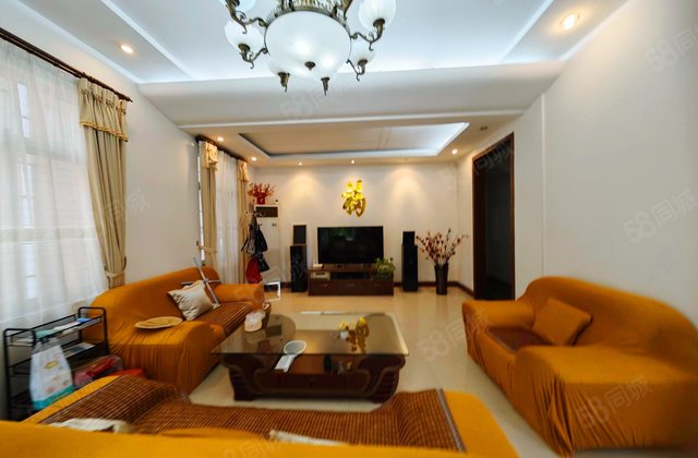 金桂花园(顺德)5室2厅404.6㎡718万二手房图片