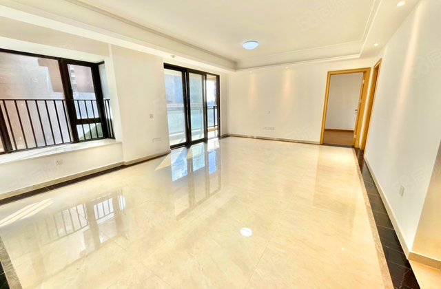 艺境松山湖4室2厅124.43㎡209万二手房图片