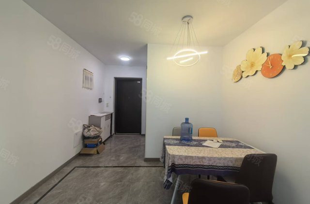 急急急售！商品房 湖语上苑 精装修三室两卫 双阳台 送车位