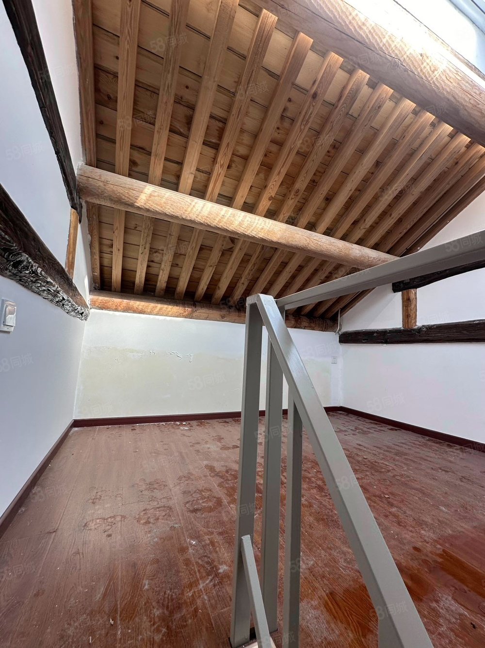 東旺胡同小區(qū)1室1廳0衛(wèi)12.2㎡南北220萬(wàn)