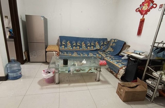 文轩本部  二实验 新东方龙湾商品  两室 储藏室