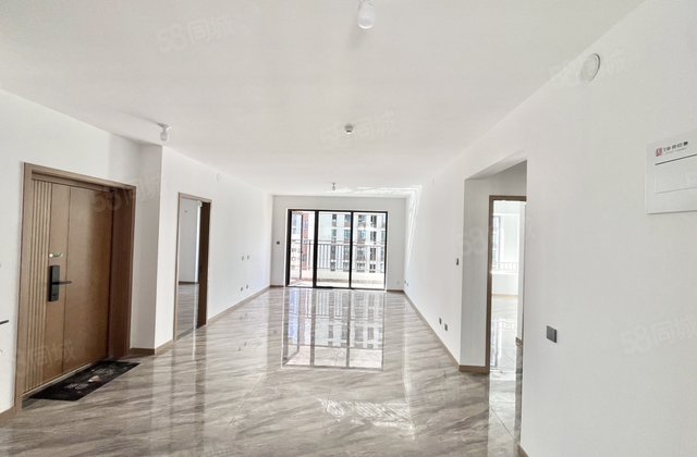 财信学府印象更名免大税免个税！带车位储藏室中间楼层！一梯两户