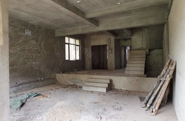 卓越麓山别墅(别墅)6室2厅252.92㎡468万二手房图片