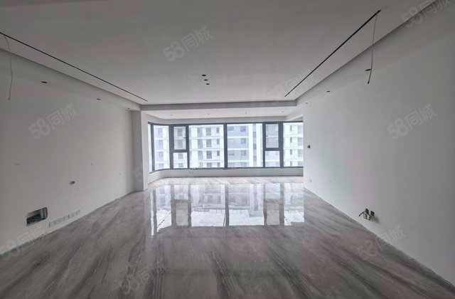 恒信东方名著4室2厅176.26㎡199万二手房图片