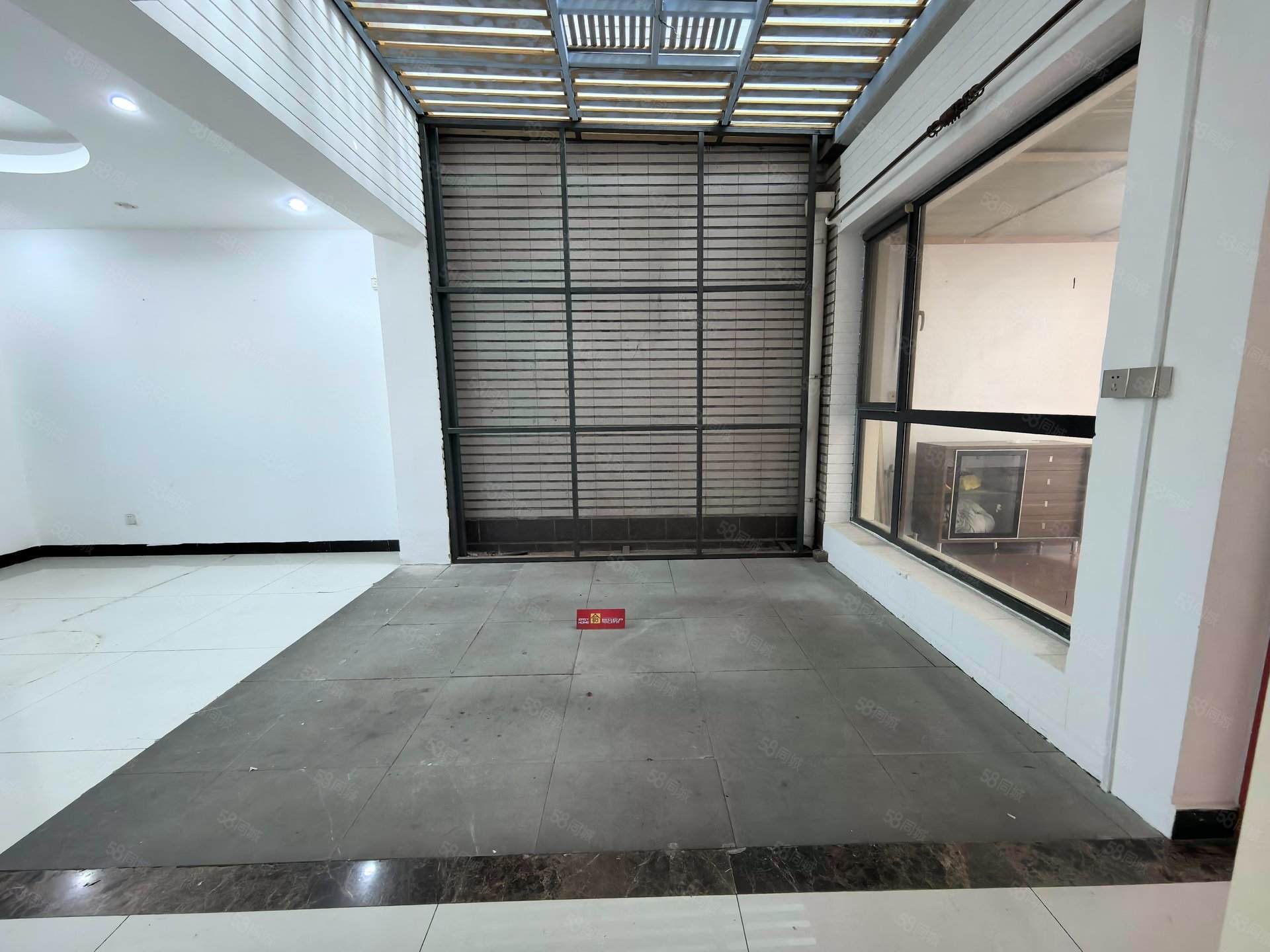 菓嶺綠墅4室2廳3衛(wèi)204.36㎡南北950萬(wàn)