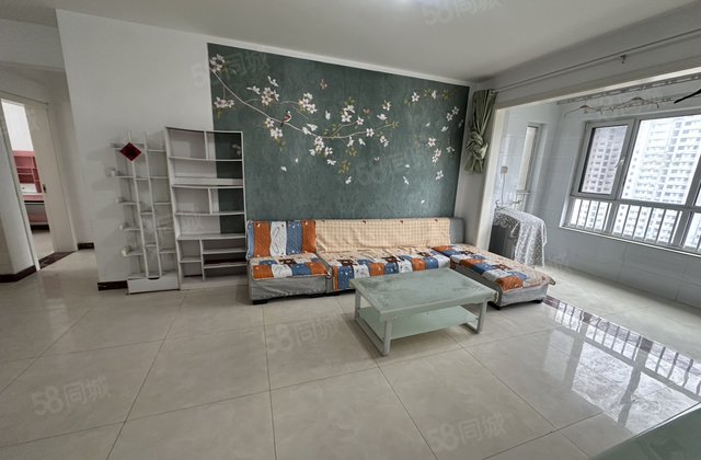 总高18层东昌甲第当代对面东昌丽都北区三室三叶草带车位储藏室