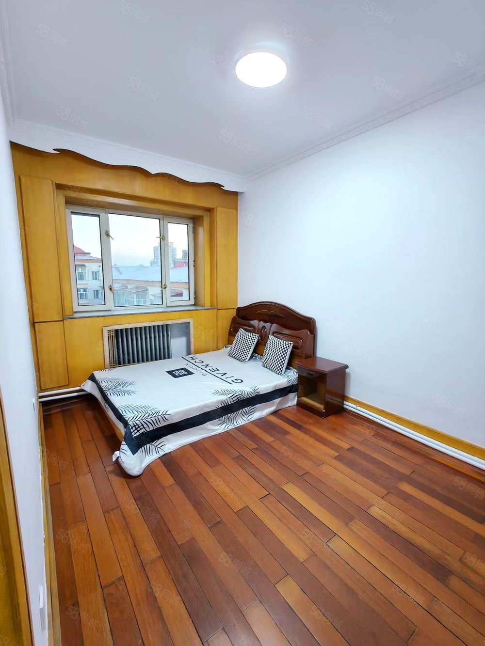 信大玉花园2室1厅1卫52㎡南3.98万