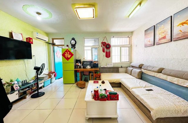 三里铺小区阳光实验妇幼保健院附近医疗月亮湾颐馨园配套成熟