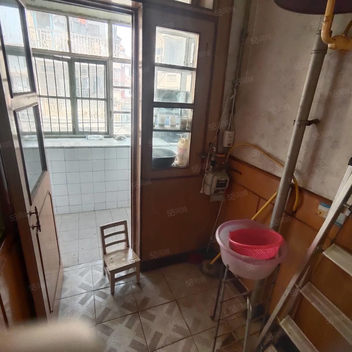 马口镇3509工厂老新楼2室1厅1卫48㎡南北12.5万