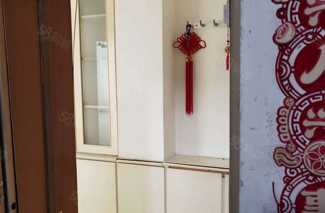 宏运翠海花园一期3室2厅143.83㎡59万二手房图片