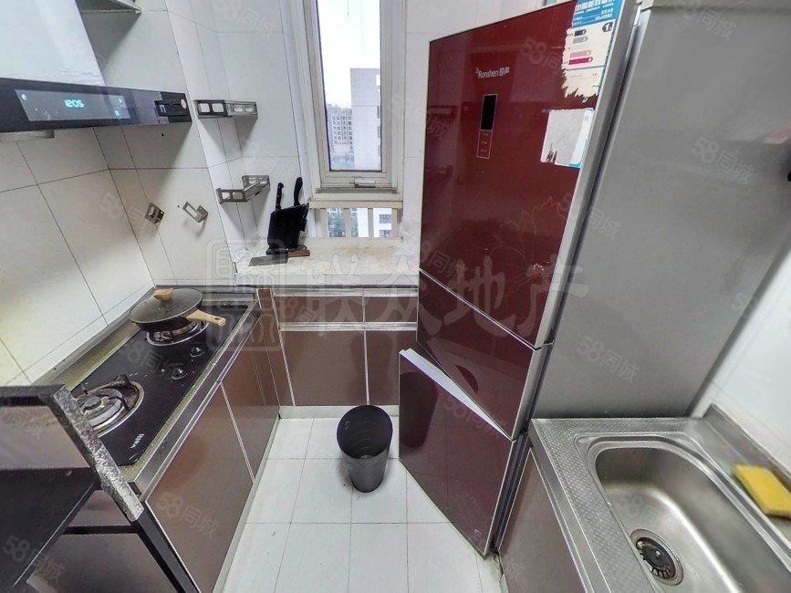 鴻坤理想城大滿貫1室1廳1衛(wèi)64.23㎡南北155萬