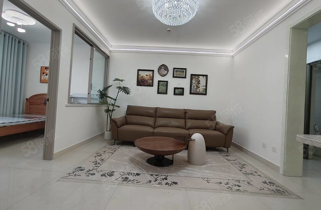 急售，湖边单位家属院电梯房精装三室，铁路益民，西湖馨苑