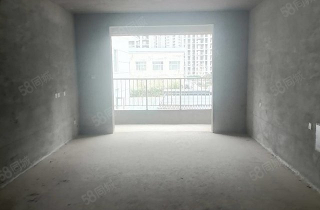 金域兰庭4室2厅143㎡47.5万二手房图片