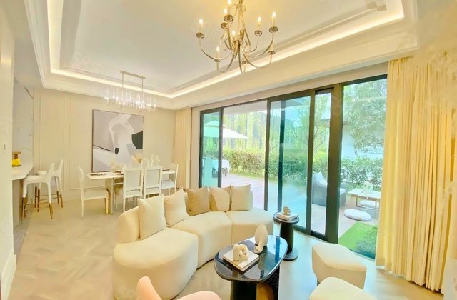 军安卫士花园4室2厅143.5㎡280万二手房图片