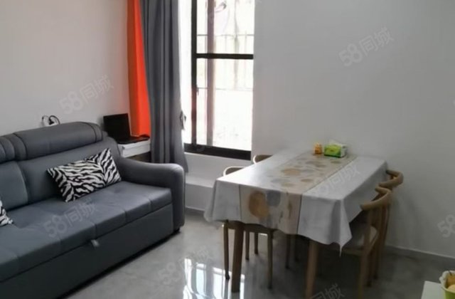 龙山馨园2室1厅71㎡69万二手房图片