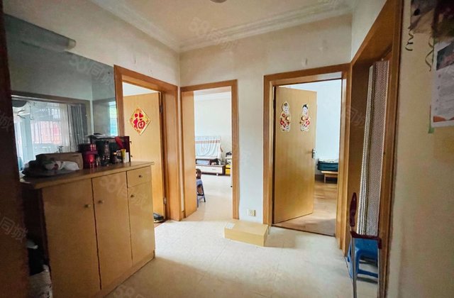 解放路118号小区2室2厅64.74㎡24万二手房图片