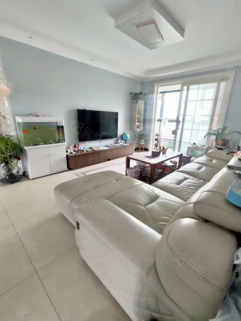 阅湖花园跃层四室两厅两卫南北通透买一层得两层赶紧下手