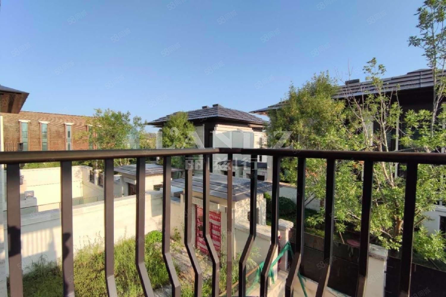 九章別墅5室11廳7衛(wèi)959.92㎡東4950萬