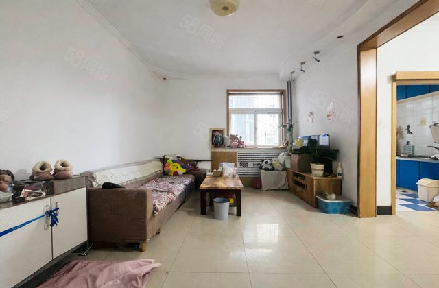 公交平阳路宿舍3室1厅102.45㎡76万二手房图片