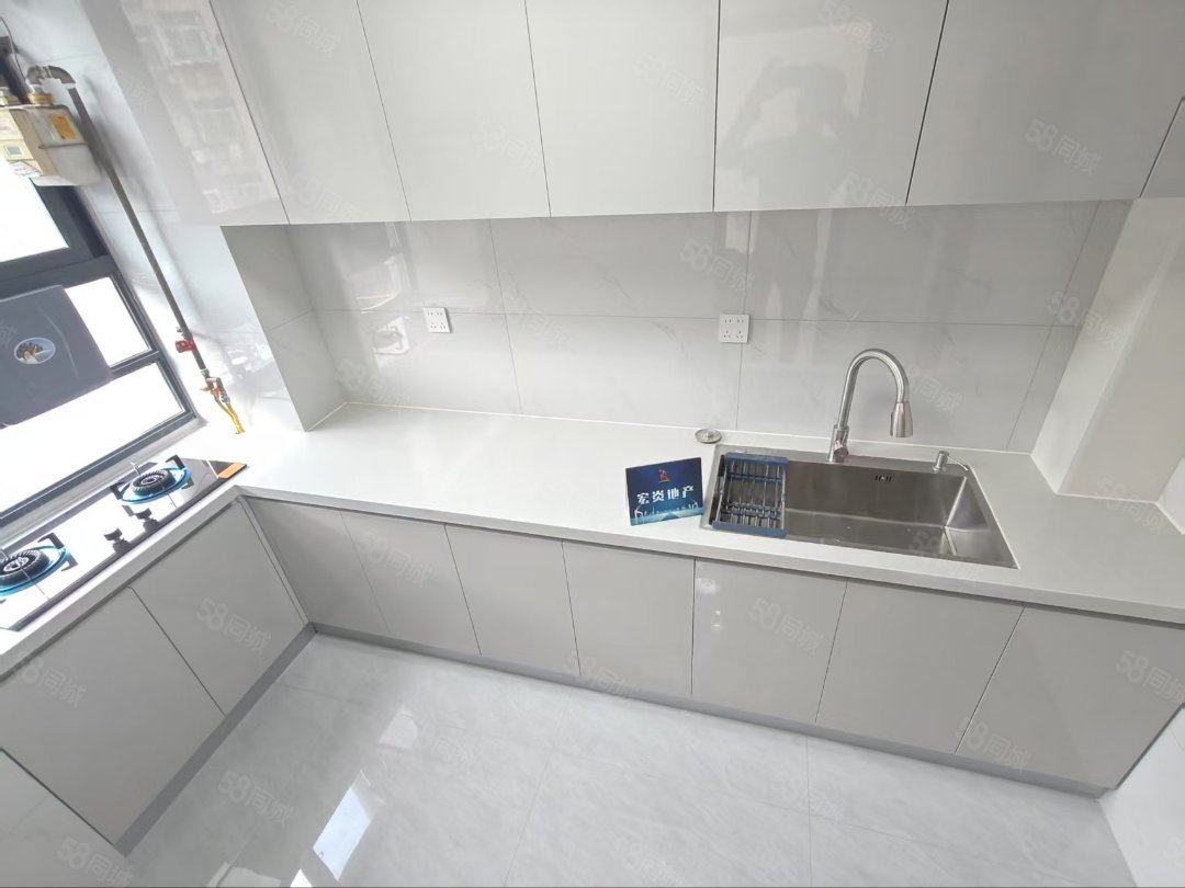 行管局家属院3室2厅1卫106㎡南北41.6万