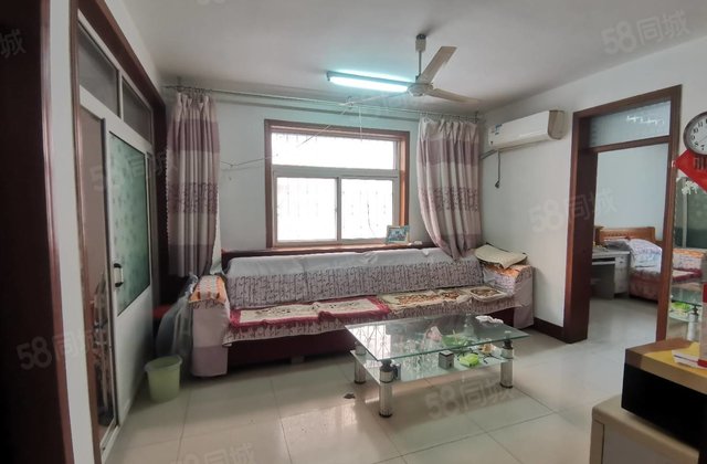 东边户  大润发旁 六中北邻 孝心一楼  免大税带储有钥匙