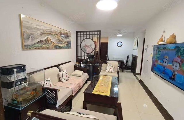 月季湾公园，上文轩，华建1街区，诚心出售，免大税，可按揭