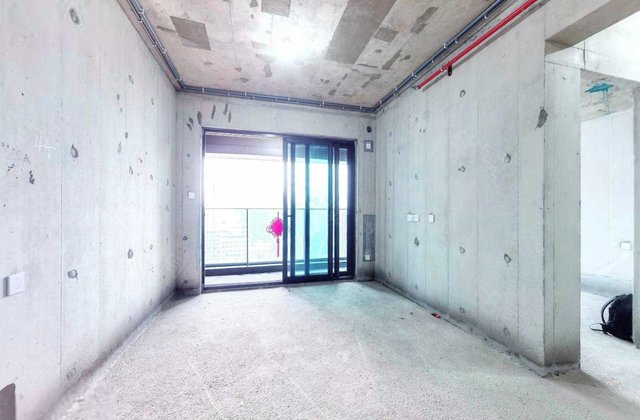 御龙天地3室2厅111㎡650万二手房图片