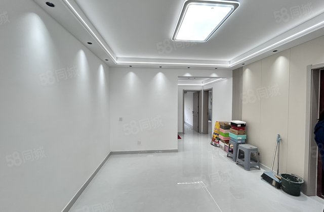 急售好房源 民生片区 精装修全屋定制品牌衣柜 拎包入住