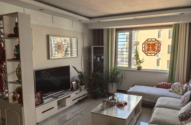 宏屹国际城3室2厅139㎡55.6万二手房图片