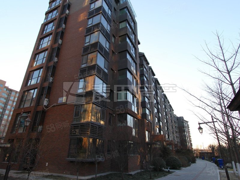 香溪度3室2廳2衛(wèi)166㎡南北1399萬(wàn)