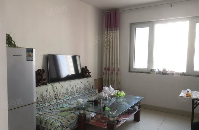 先锋社区 光岳壹号院 东边户 两室两厅 中间楼层 免大税