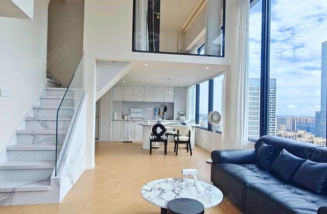 东立国际广场(商住楼)2室2厅43㎡30万二手房图片