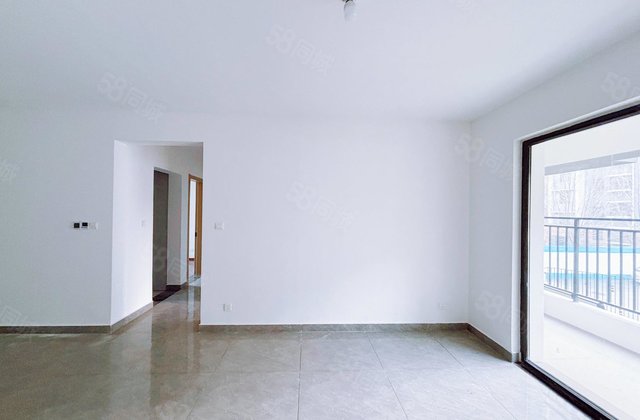 儒辰辰悦 二中附近 三室两卫 新房未住  金柱大学城对面