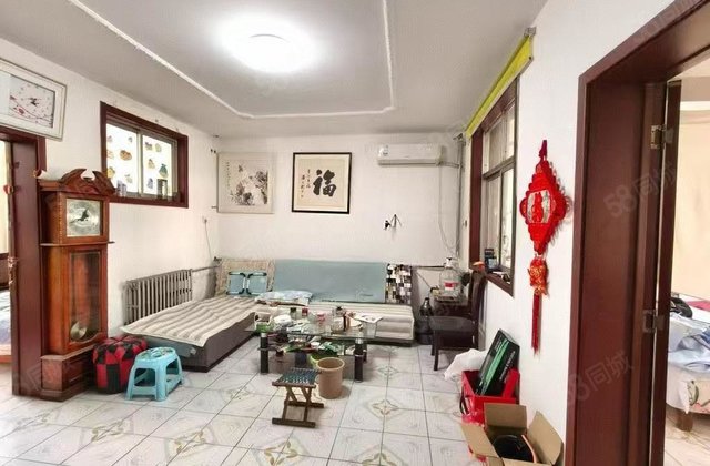 文轩本部，实验  ，区委，龙山南区 三室，满二