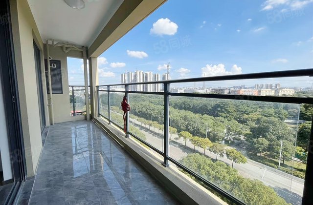 东湖学府B区3室2厅102㎡91.8万二手房图片