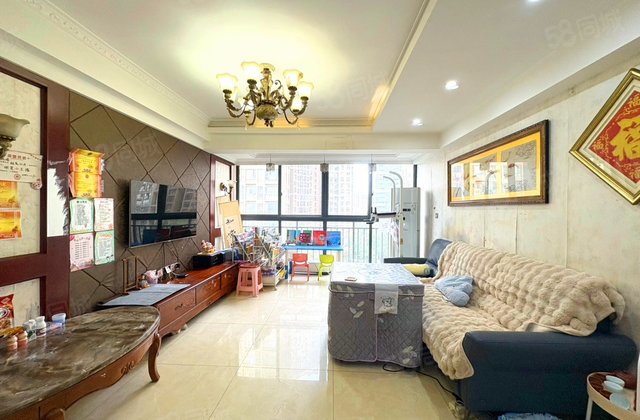 万博汇(二期)4室2厅132.36㎡180万二手房图片