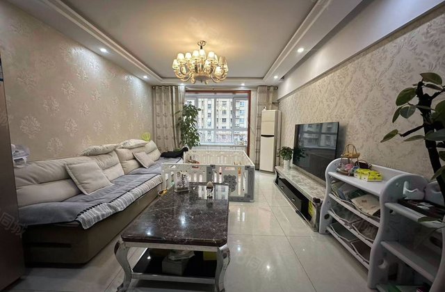 四季花园3室2厅123㎡90万二手房图片