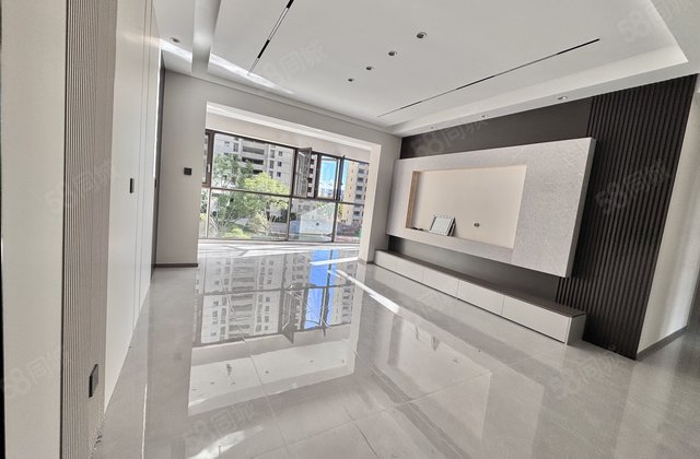 香颂美地3室2厅136㎡57.8万二手房图片