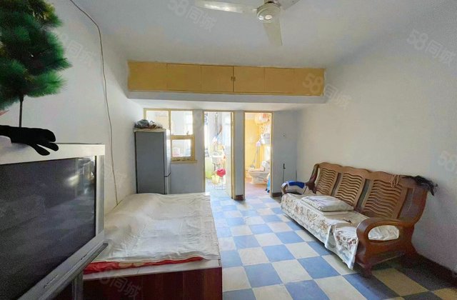 石煤机一生活区1室1厅51.05㎡66万二手房图片