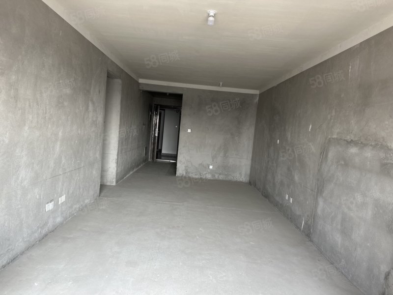 文旅紫薇府3室2厅2卫118㎡南北112万